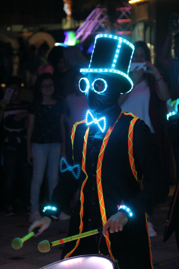 Mastering the First Impression: Your intriguing post title goes here a-man-in-a-top-hat-and-vest-with-lights-on-axeomsgntou